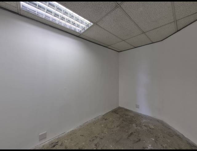 320M² OFFICE TO LET IN HYDE PARK